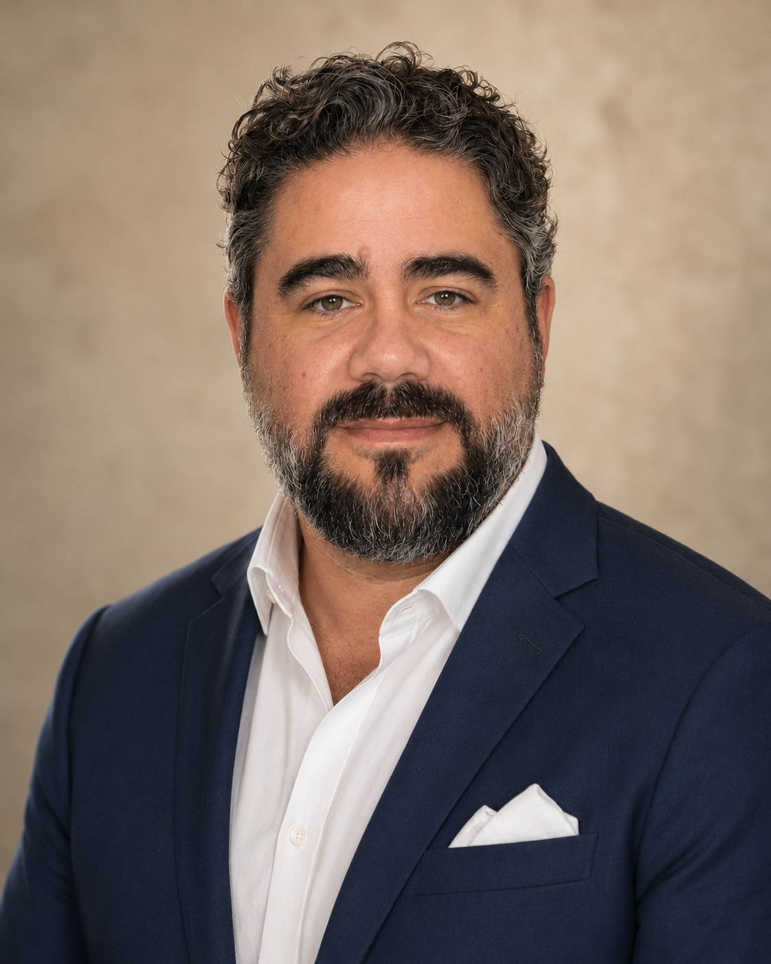 Portrait of Jeremy Moreira, founder of Alquire, Inc.